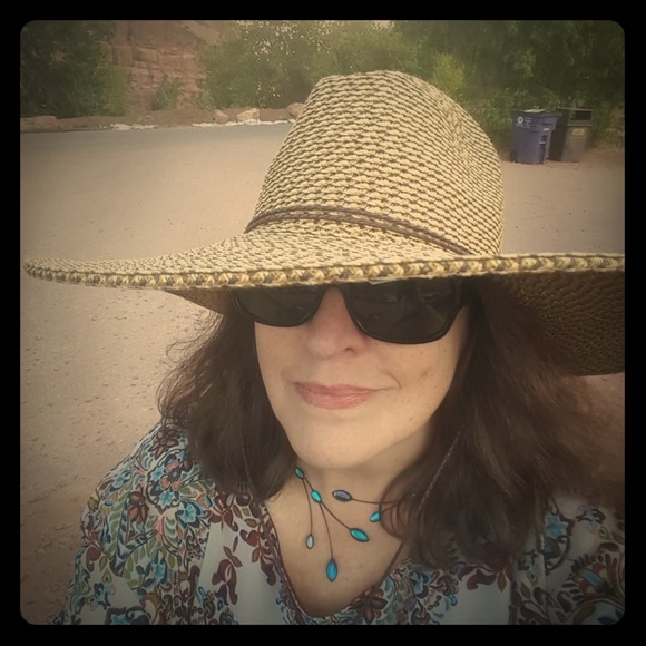 Meet your Posher, Jean - Picture 1 of 1